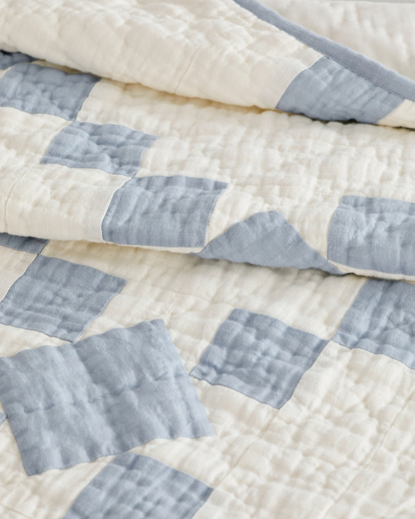 Agnes Linen Quilt