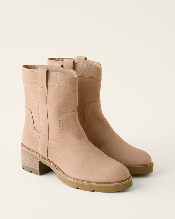 Donald Pliner Endra Boots