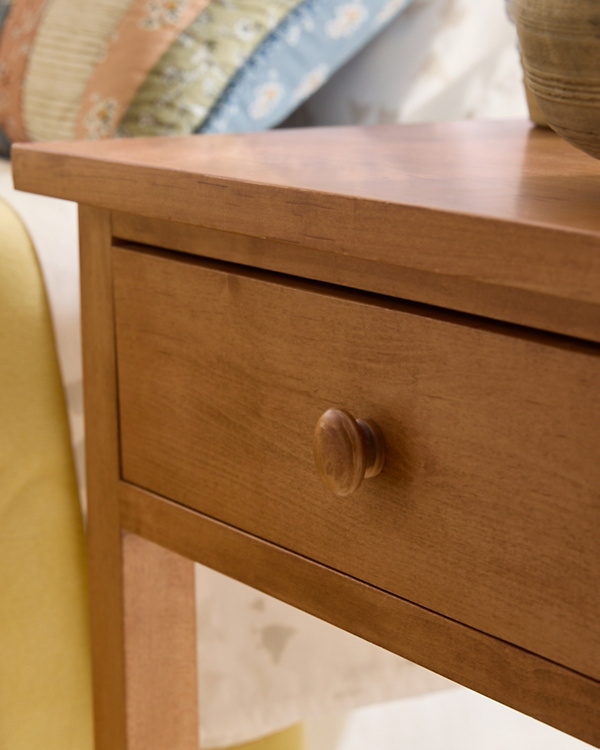 3196-Shaker-Nightstand-2.jpg Shaker Nightstand