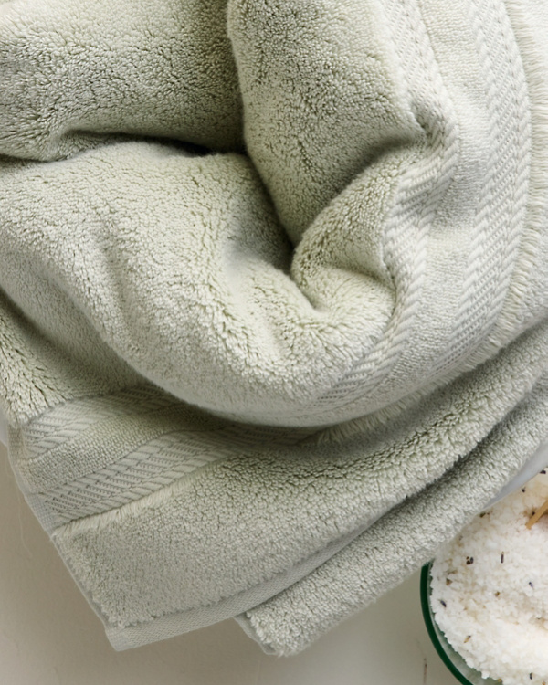3525-Cloud-Loft-Towels-2.jpg Cloud-Loft Towels