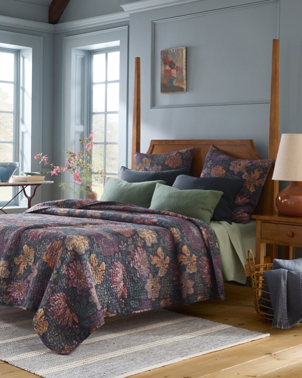 Delilah Floral Hand-Stitched Organic-Cotton Quilt
