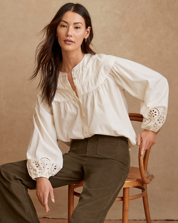 Velvet by Graham & Spencer Carden Top