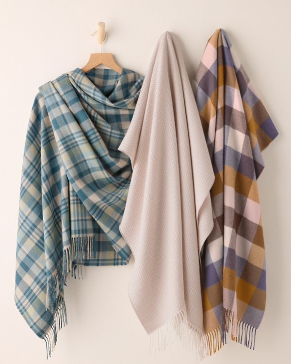 Alpaca Blanket Wrap